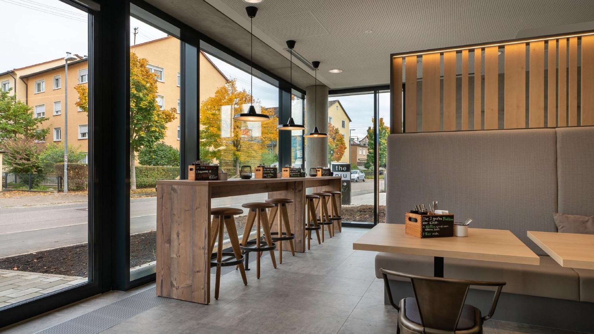 เดอะ นิว ทิมเบอร์ Hotel Esslingen am Neckar ภายนอก รูปภาพ